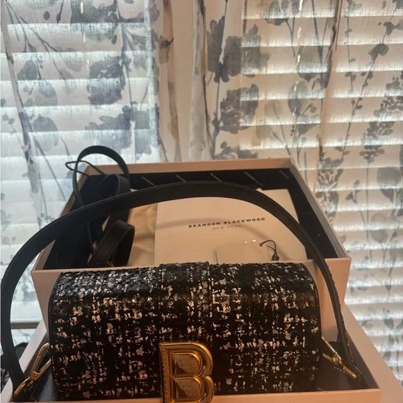 Brandon Blackwood Medium Nia Bag - Picture 7 of 8